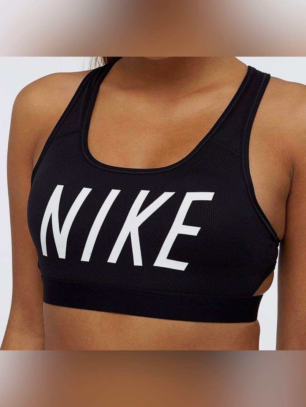 Nike Black and White Padded Sports Bra. Women’s Size Large